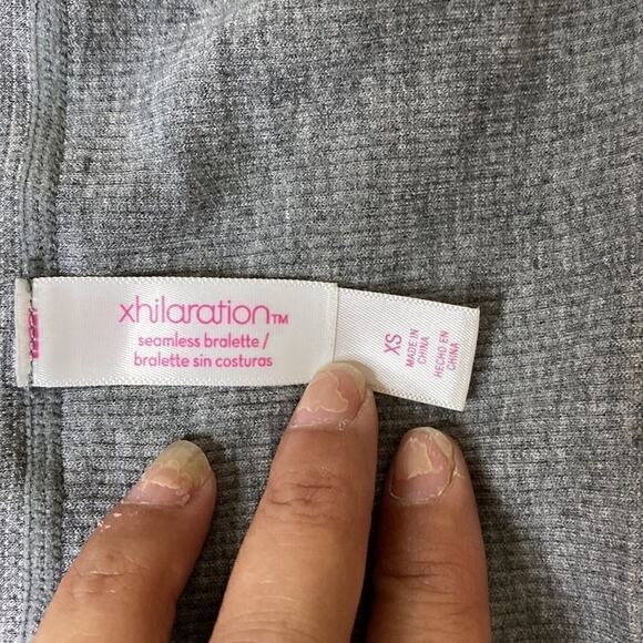 3 bras. (2) bandeau and (1) bralette. Victoria Secret, Full Tilt. See video. - Picture 5 of 8